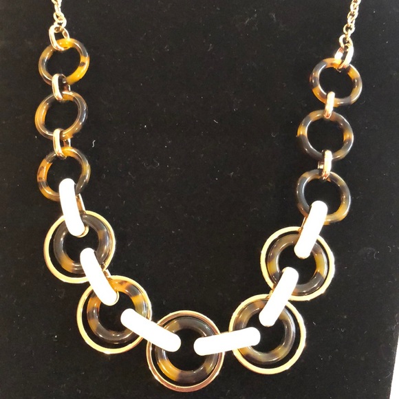 Talbots Jewelry - 🎉HP🎉 Talbots tortoise/ivory long links necklace
